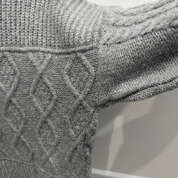 ❗️American Eagle Oversized Mockneck Sweater - Picture 5 of 10